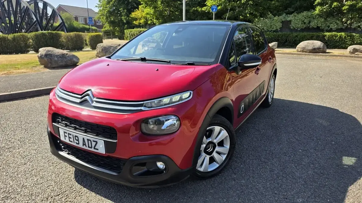 Used Citroën C3 Flair 102 HP (75 kW) 2019 Red Hatchback
