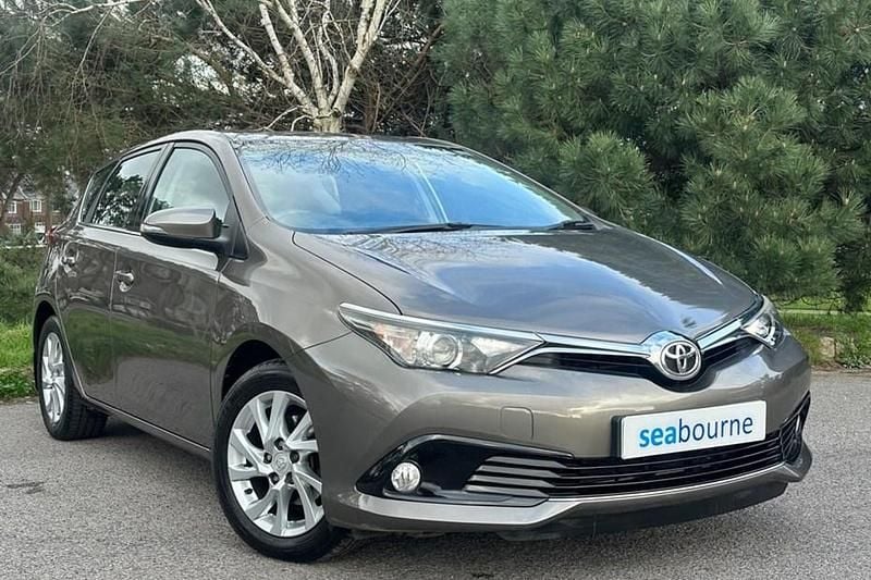 Used Toyota Auris 2017