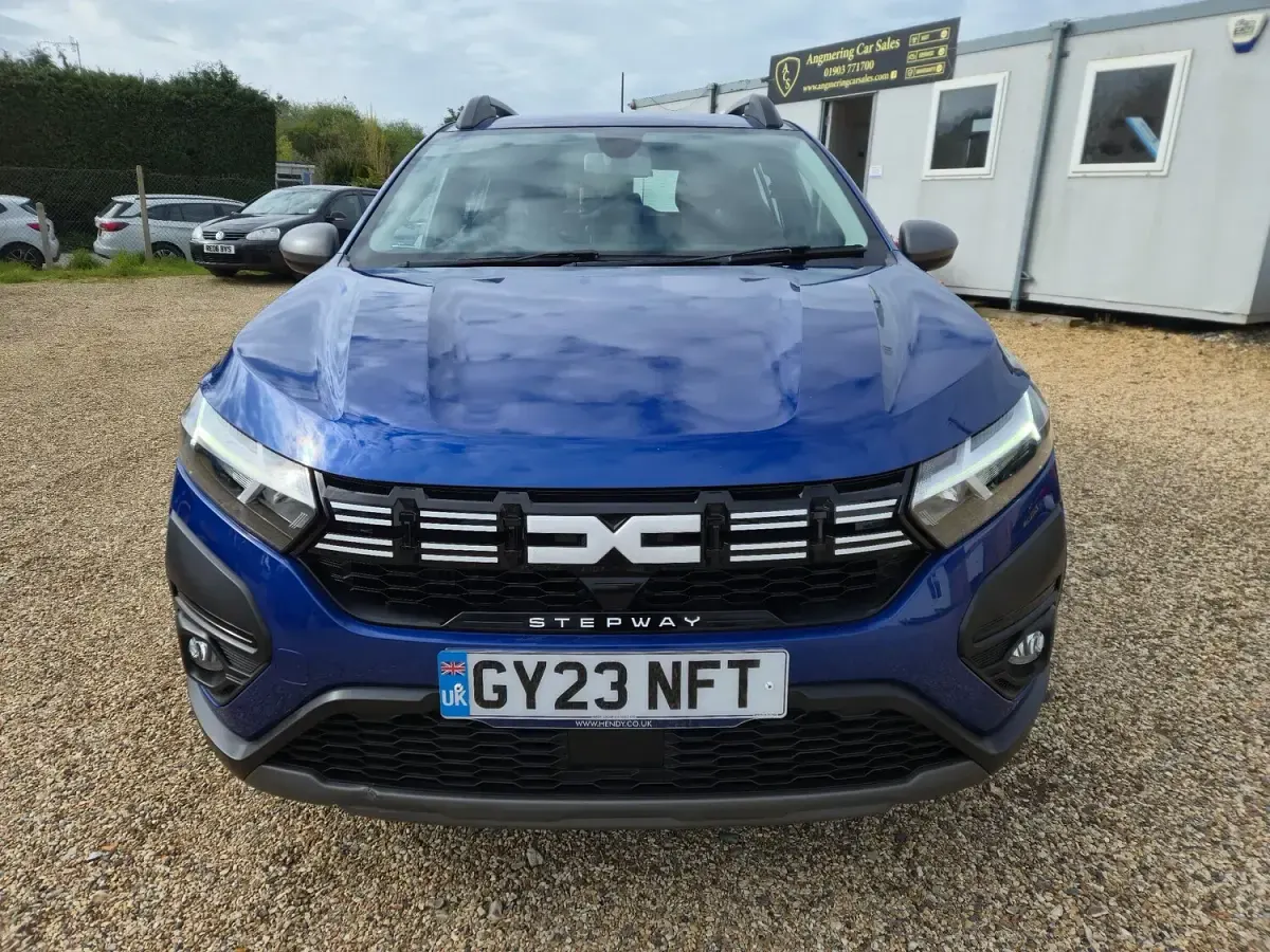 Used Dacia Sandero Expression 90 HP (66 kW) 2023 Blue Hatchback