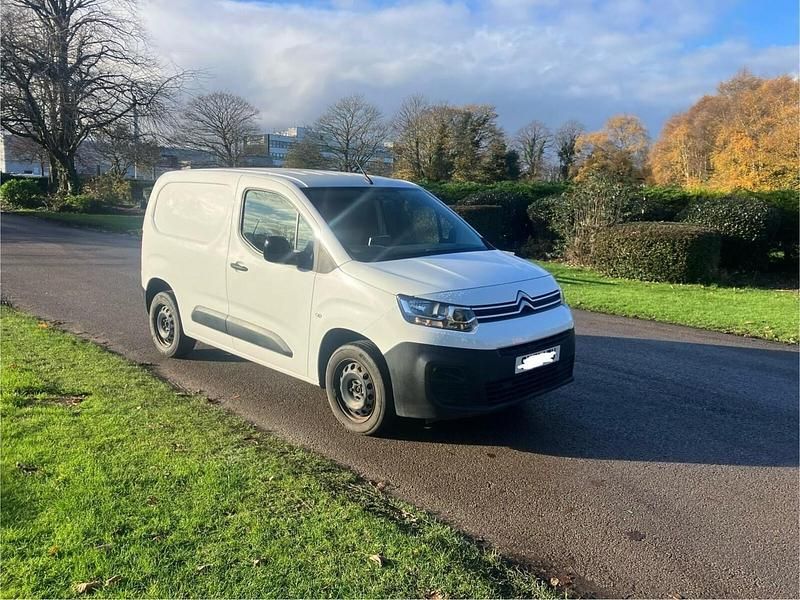 Used Citroën Berlingo 2022 White MPV