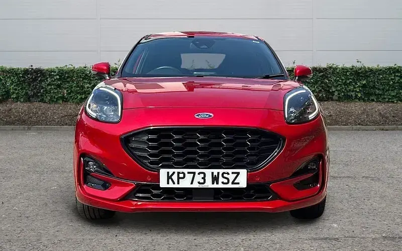 Używany Ford Puma ST-Line X 125 KM (91 kW) 2023 Czerwony SUV