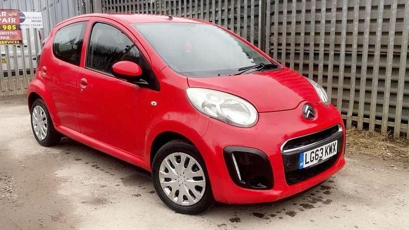 Used Citroën C1 VTR Sport 2013 Red Hatchback