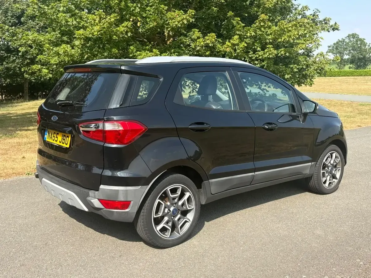 Used Ford Ecosport Titanium 95 HP (69 kW) 2015 Black SUV