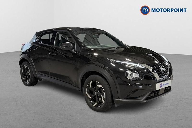 Black Used 2023 Nissan Juke N-Connecta SUV | £15,749 (Fair price) - Image 1/4