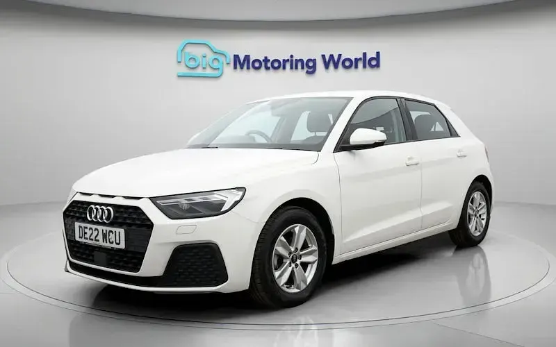Second-hand Audi A1 Sportback 110 CP (80 kW) 2022 Alb Hatchback