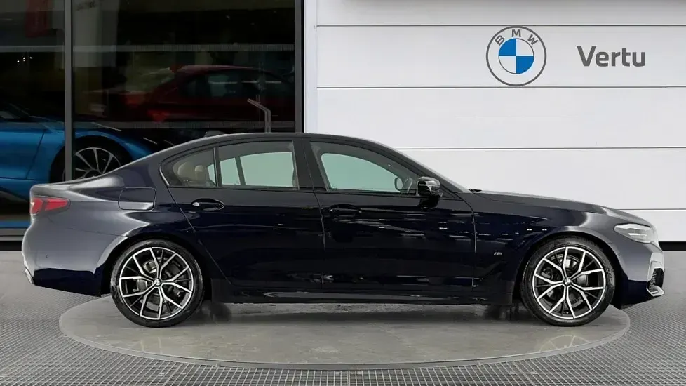 Used BMW 520 M Sport 187 HP (137 kW) 2023 Black Sedan
