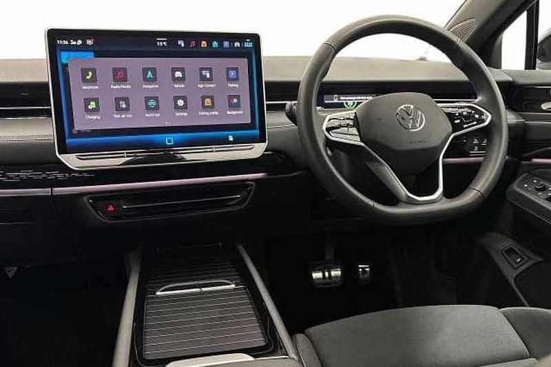 Used VW ID.7 Pro 210 kW (286 HP) 2025 White Estate