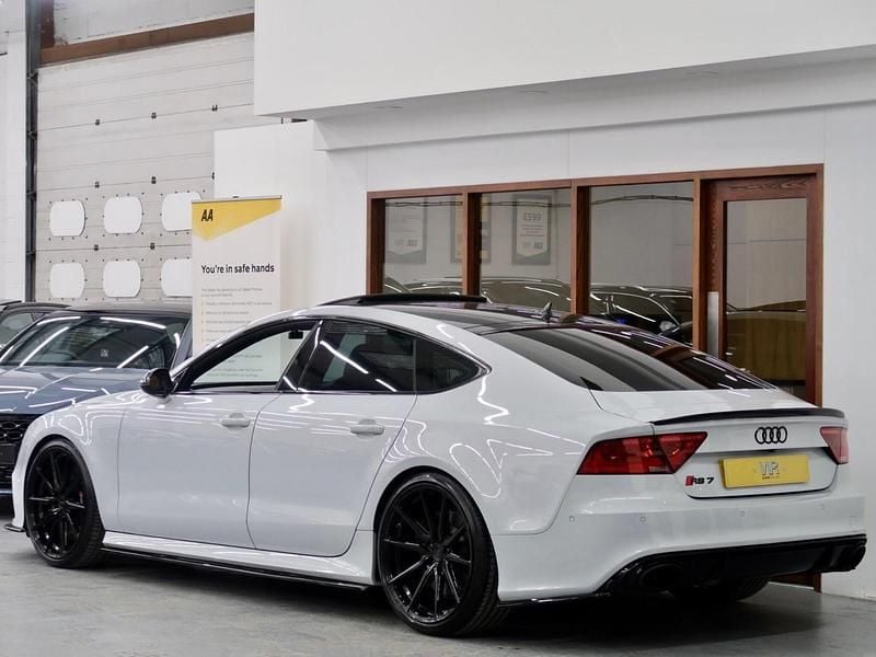 Used Audi RS7 Sportback Business 560 HP (411 kW) 2014 White Hatchback