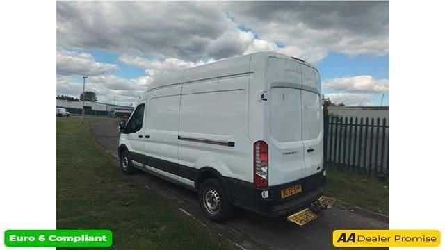 Usado Ford Transit 130 CV (95 kW) 2022 Blanco Van