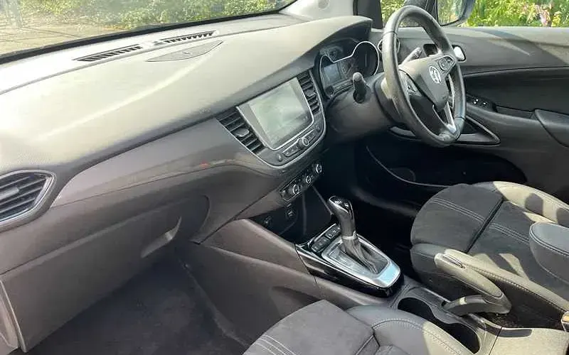 Used Vauxhall Crossland Ultimate 131 HP (96 kW) 2023 Grey SUV