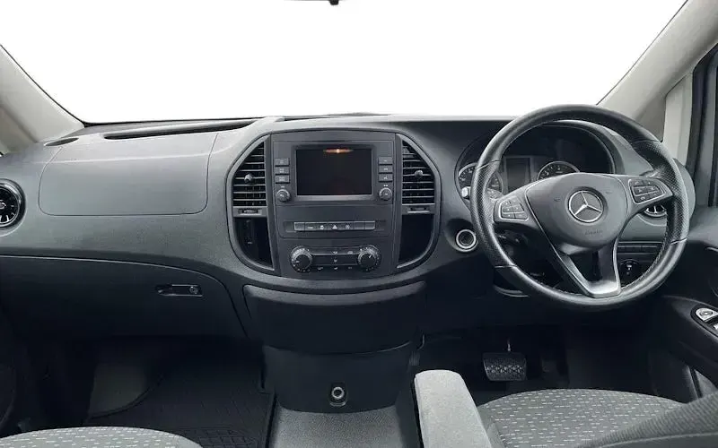 Used VW Touran S 105 HP (77 kW) 2023 Silver MPV