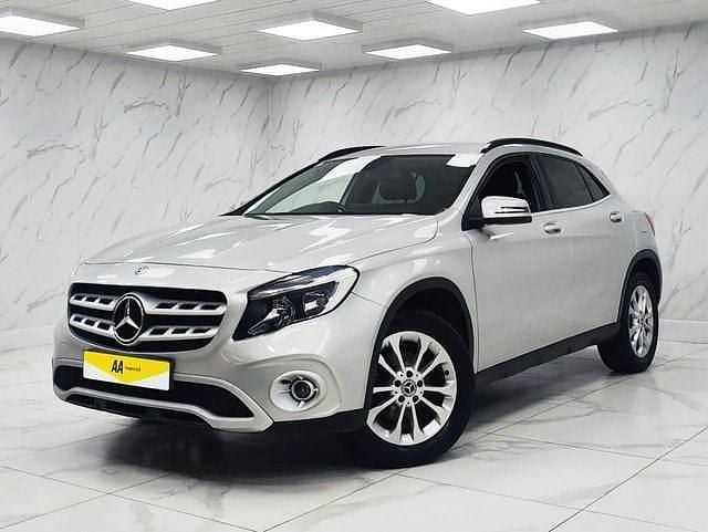 Used Mercedes GLA200 SE 136 HP (100 kW) 2017 SUV
