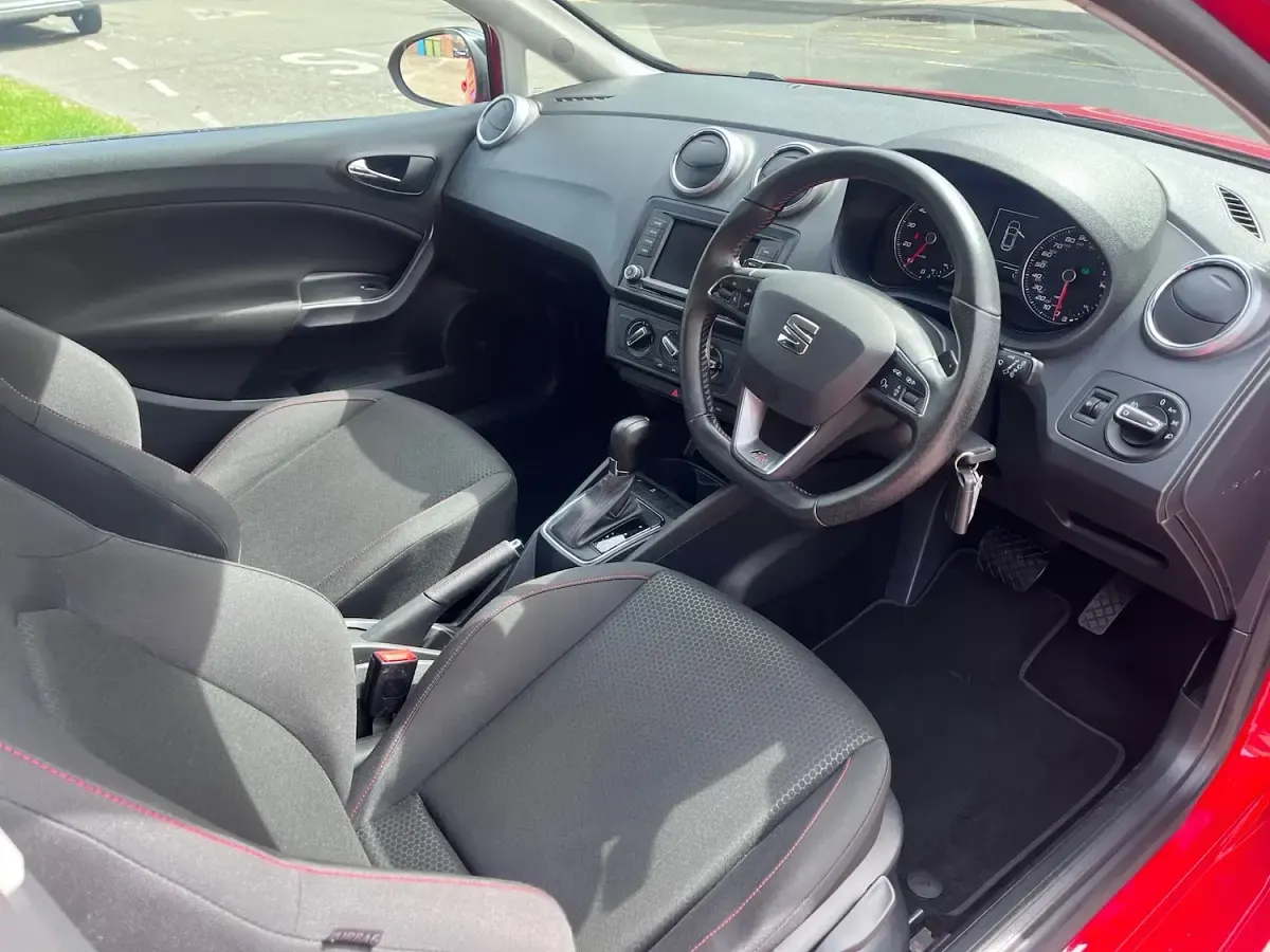 Used Seat Ibiza FR 110 HP (80 kW) 2016 Red Hatchback