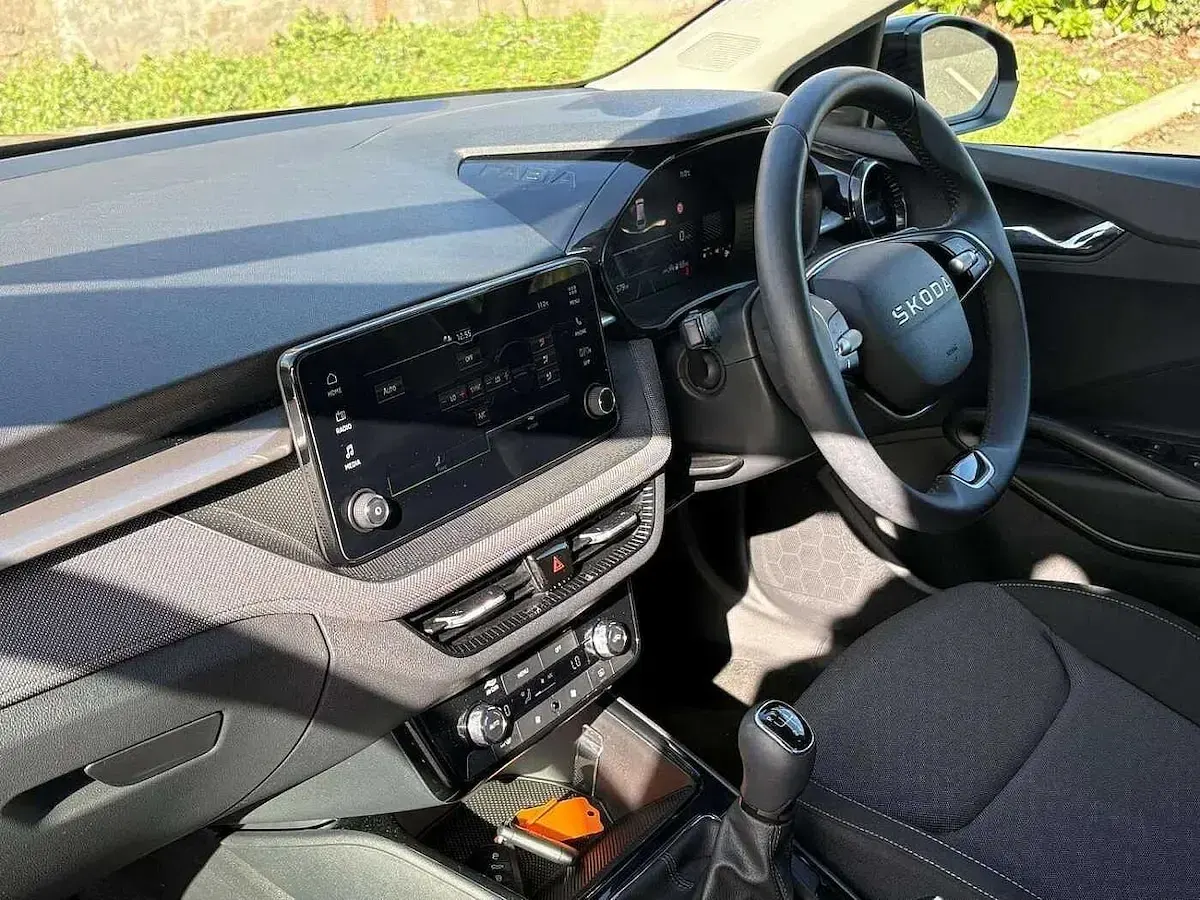 New Skoda Fabia SE 59 HP (43 kW) 2025 Black Hatchback
