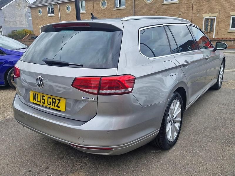 Used VW Passat Business 120 HP (88 kW) 2015 Silver Estate
