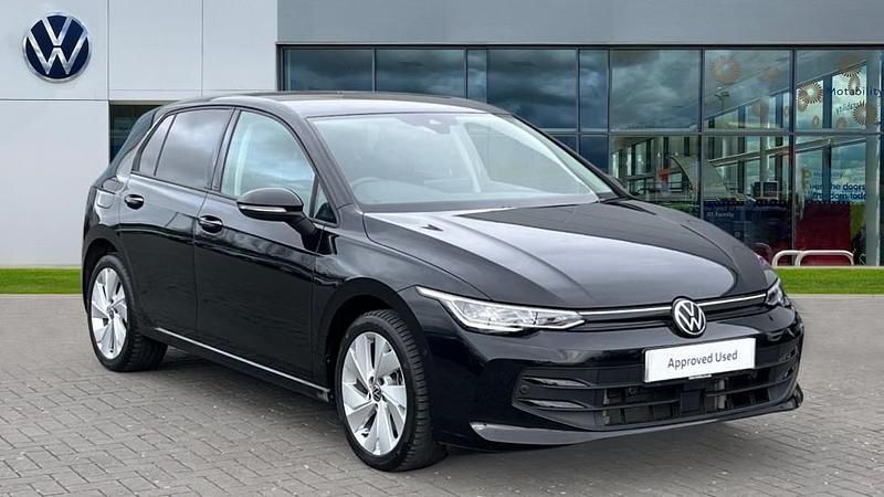 Used VW Golf VIII Match 204 HP (150 kW) 2025 Grenadilla black metallic