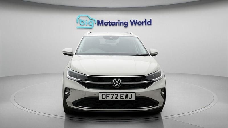 Used VW Taigo Style 110 HP (80 kW) 2023 Grey SUV