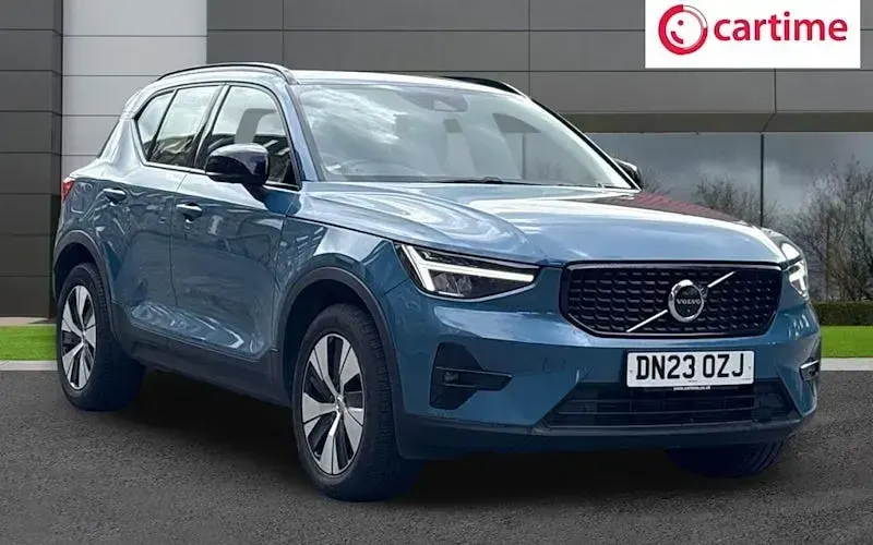 Used Volvo XC40 Plus 211 HP (155 kW) 2023 SUV