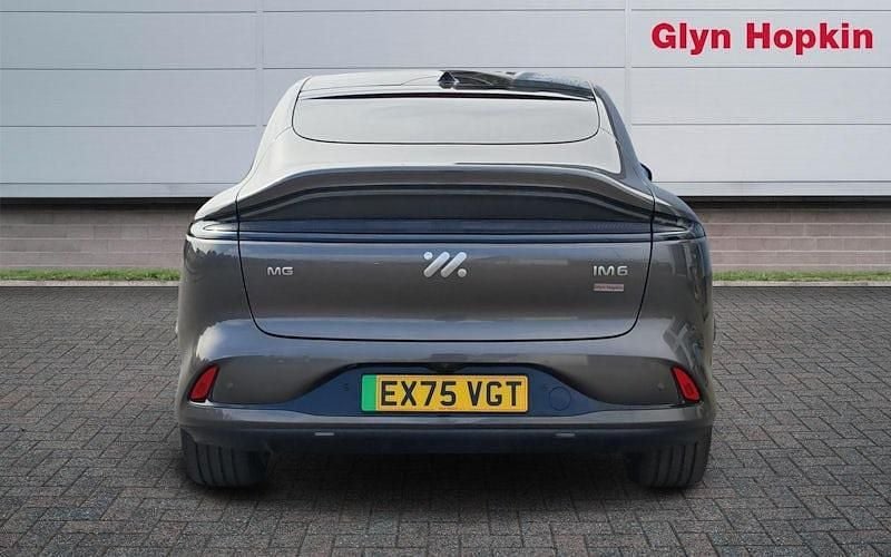 New MG IM6 553 kW (752 HP) 2026 SUV