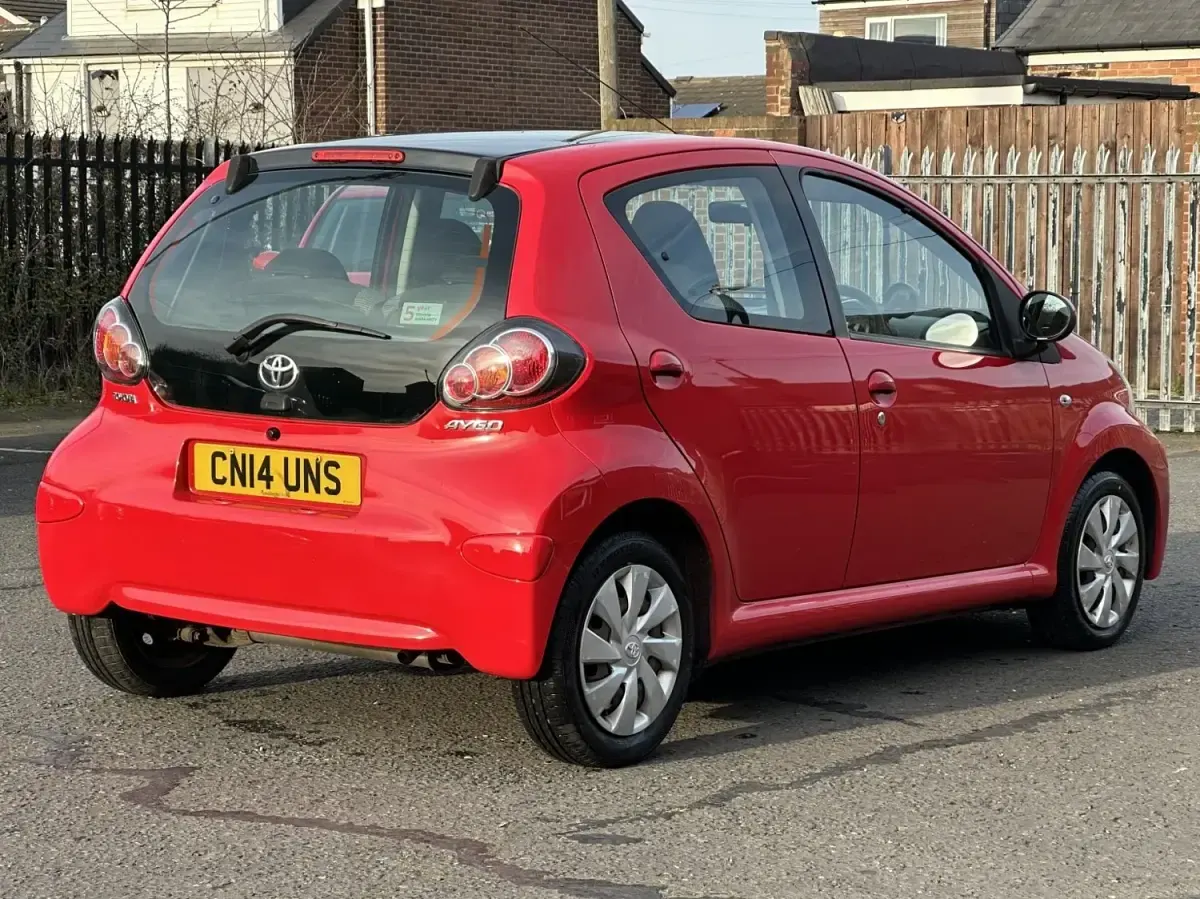 Usado Toyota Aygo 2014 Multicolour Citadino