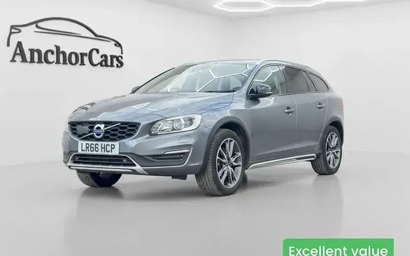 Used Volvo V60 CC 190 HP (139 kW) 2016 Estate