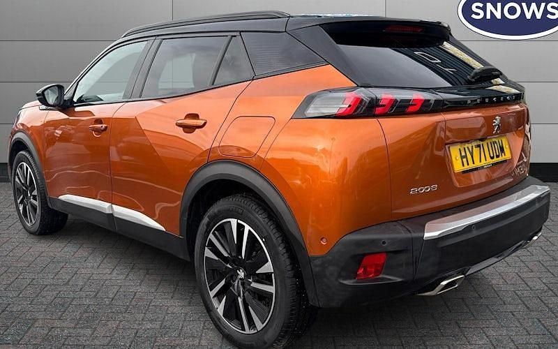 Used Peugeot 2008 Premium 131 HP (96 kW) 2021 Orange SUV