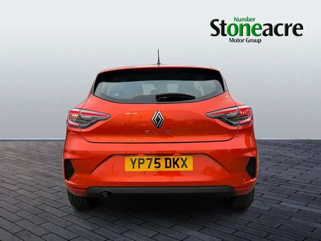 New Renault Clio V Evolution 88 HP (64 kW) 2025 Orange Hatchback