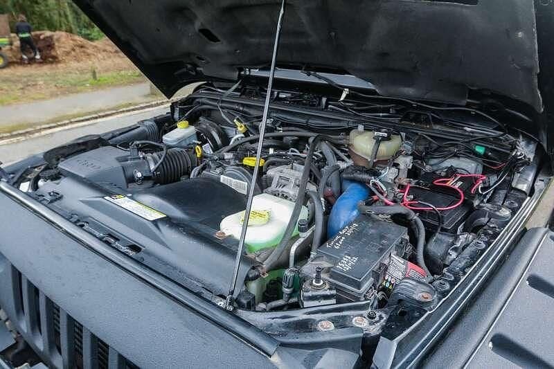 Used Jeep Wrangler Sport 177 HP (130 kW) 2010 Black SUV