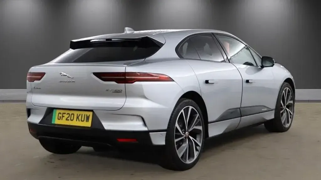 Käytetty Jaguar I-Pace 294 kW (400 HP) 2020 Hopea Katumaasturi