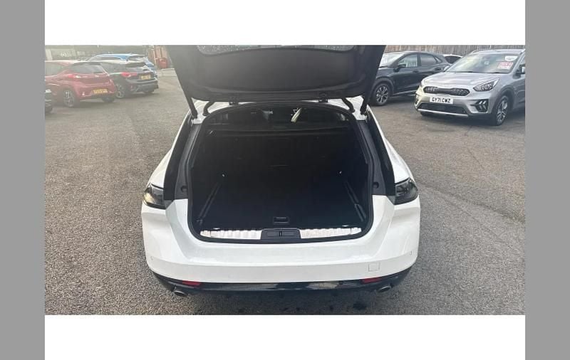 Used Peugeot 508 SW GTi 224 HP (164 kW) 2019 White Estate