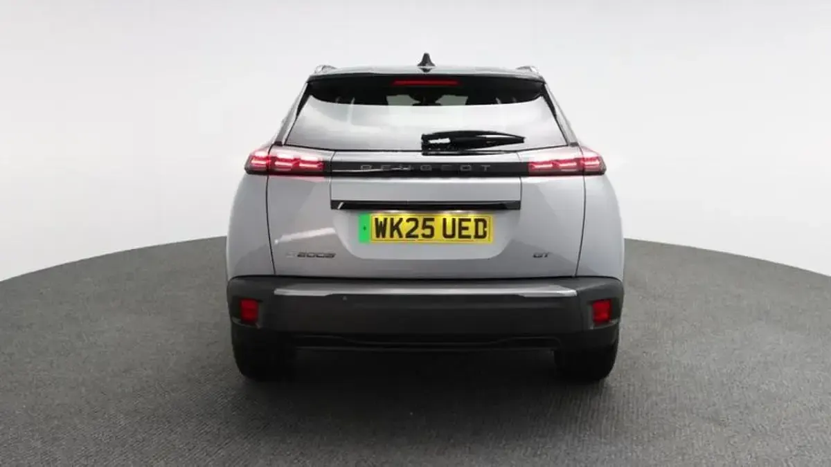 New Peugeot e-2008 GT 113 kW (154 HP) 2025 Grey SUV