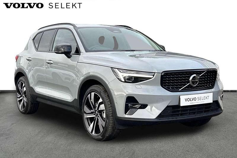 Grey New 2025 Volvo XC40 Ultra SUV | £36,000 (Super price) - Image 1/3