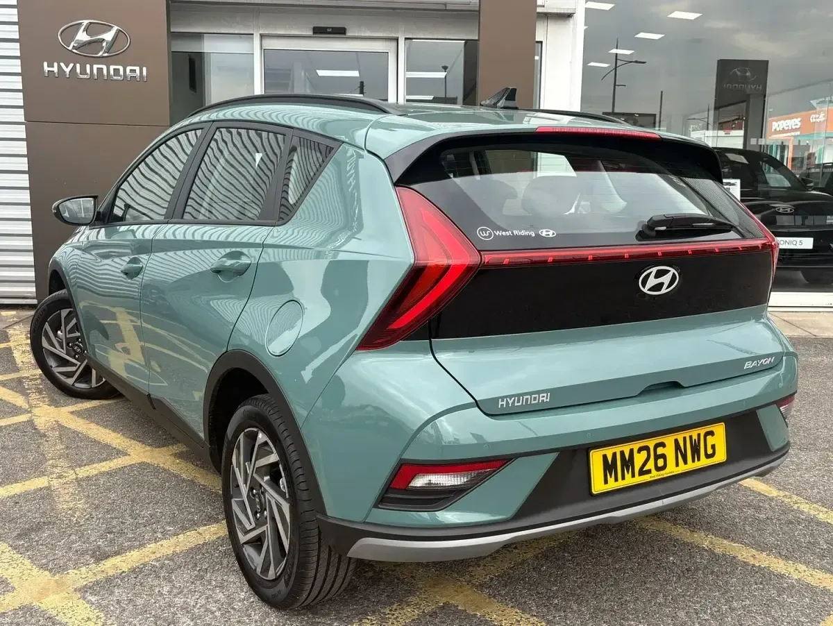 Used Hyundai Bayon Advanced 100 HP (73 kW) 2026 Green SUV