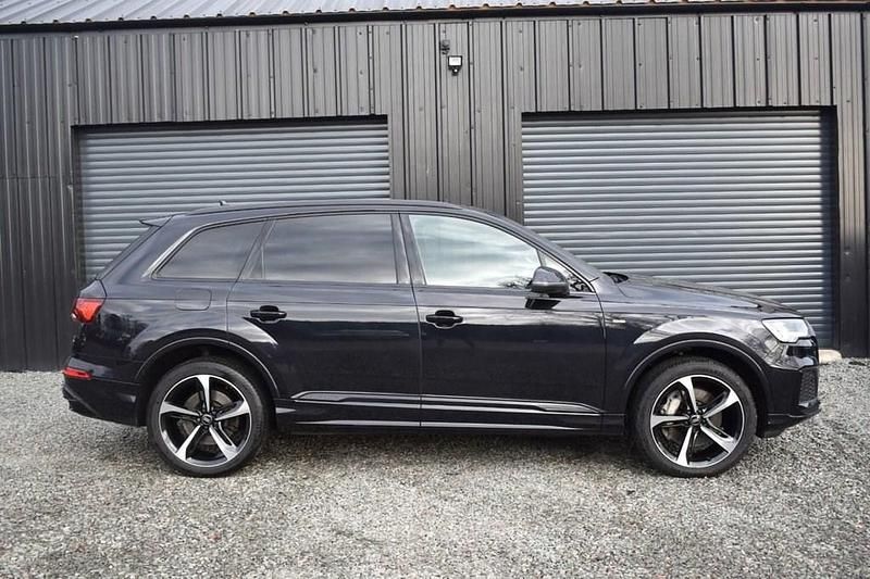 Begagnad Audi Q7 Black Edition 2020 Svart SUV