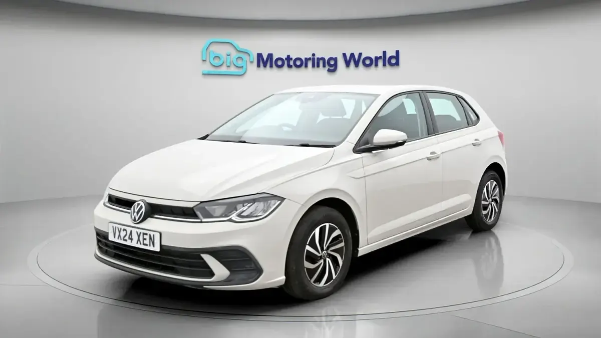Käytetty VW Polo S 94 HP (69 kW) 2024 Harmaa Viistoperä