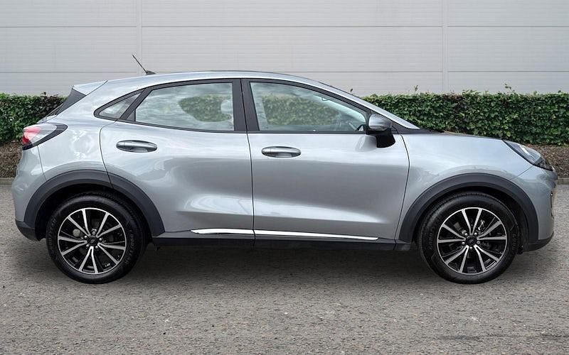 Begagnad Ford Puma Titanium 155 HK (114 kW) 2023 Silver SUV