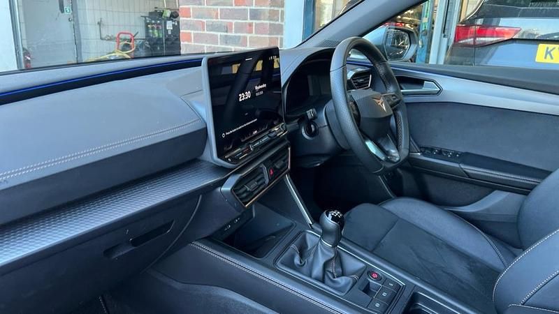 Used Cupra Leon 150 HP (110 kW) 2025 Black Estate