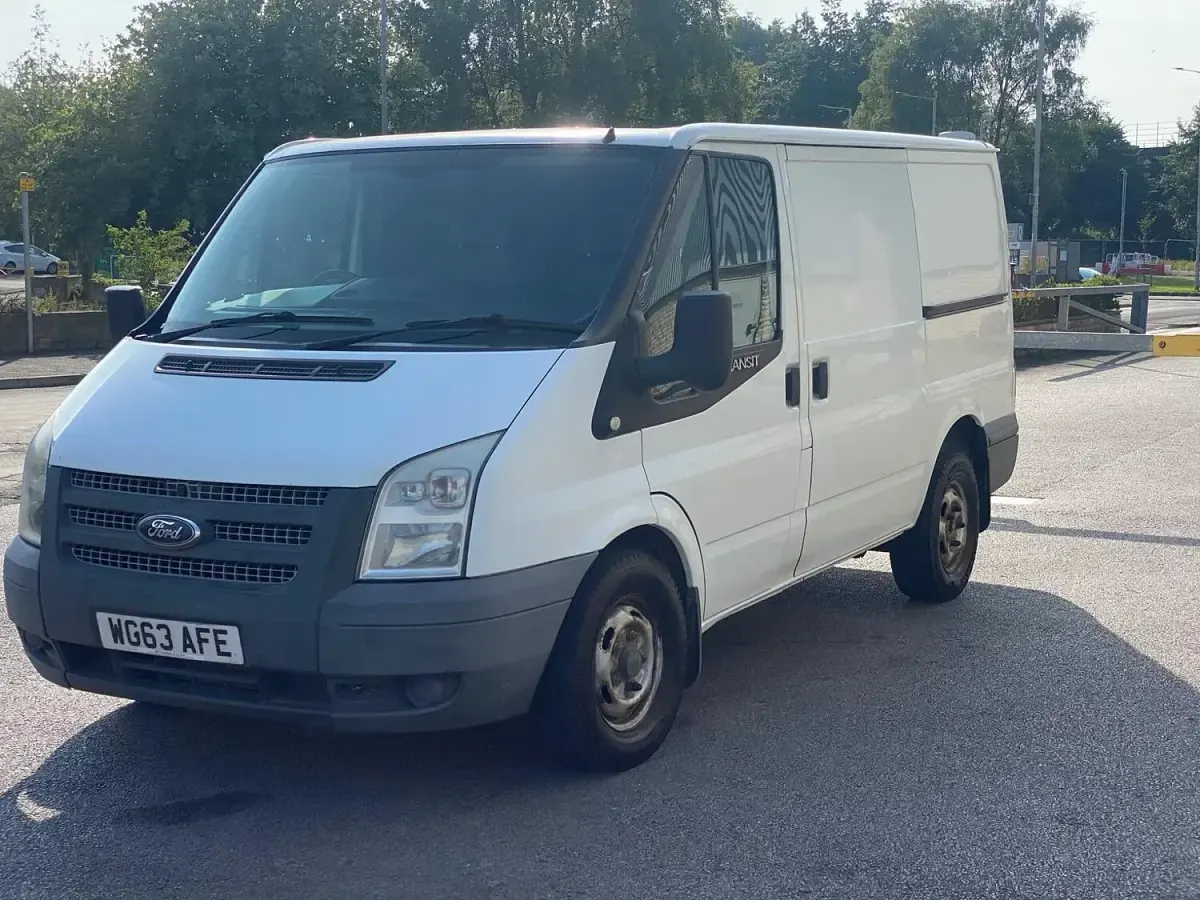Used Ford Transit 100 HP (73 kW) 2013 White Van