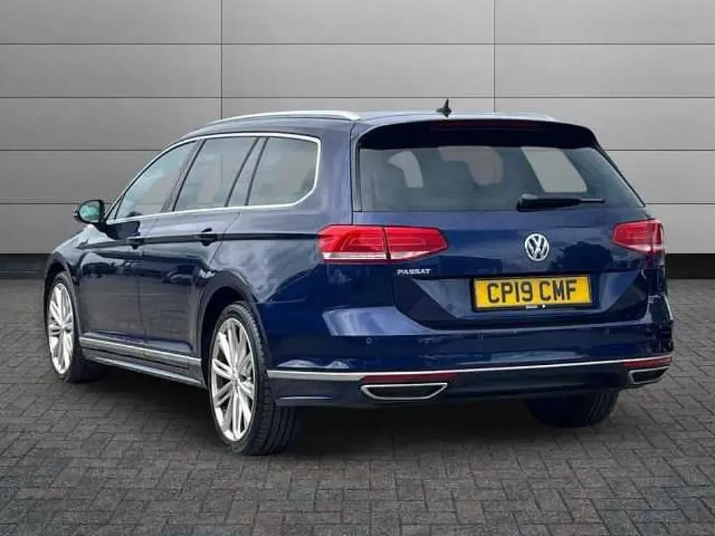 Used VW Passat 150 HP (110 kW) 2019 Estate
