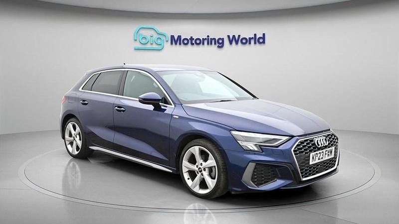 Used Audi A3 Sportback S-Line 150 HP (110 kW) 2023 Blue Hatchback