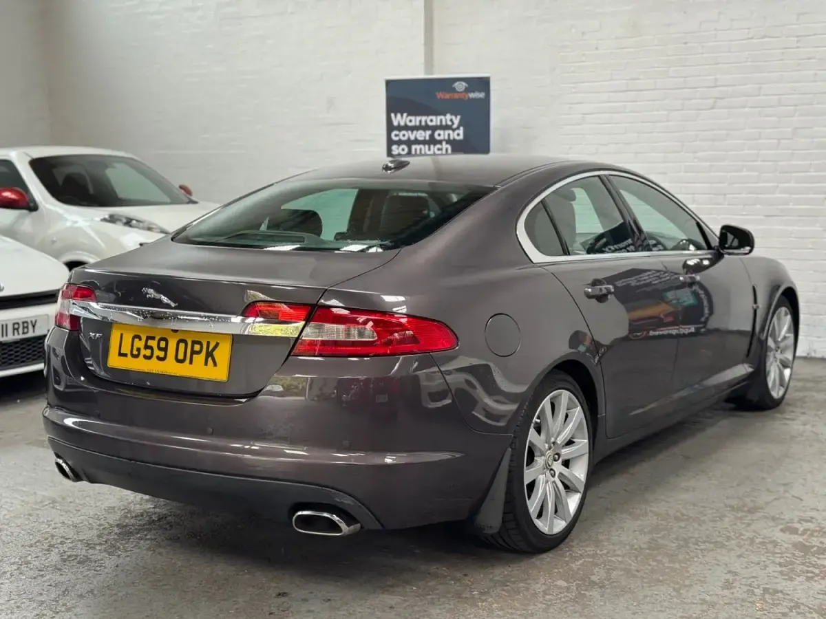 Second-hand Jaguar XF Premium Luxury 2009 Gri Berlinǎ