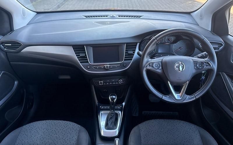 Used Vauxhall Crossland S 131 HP (96 kW) 2021 Red SUV