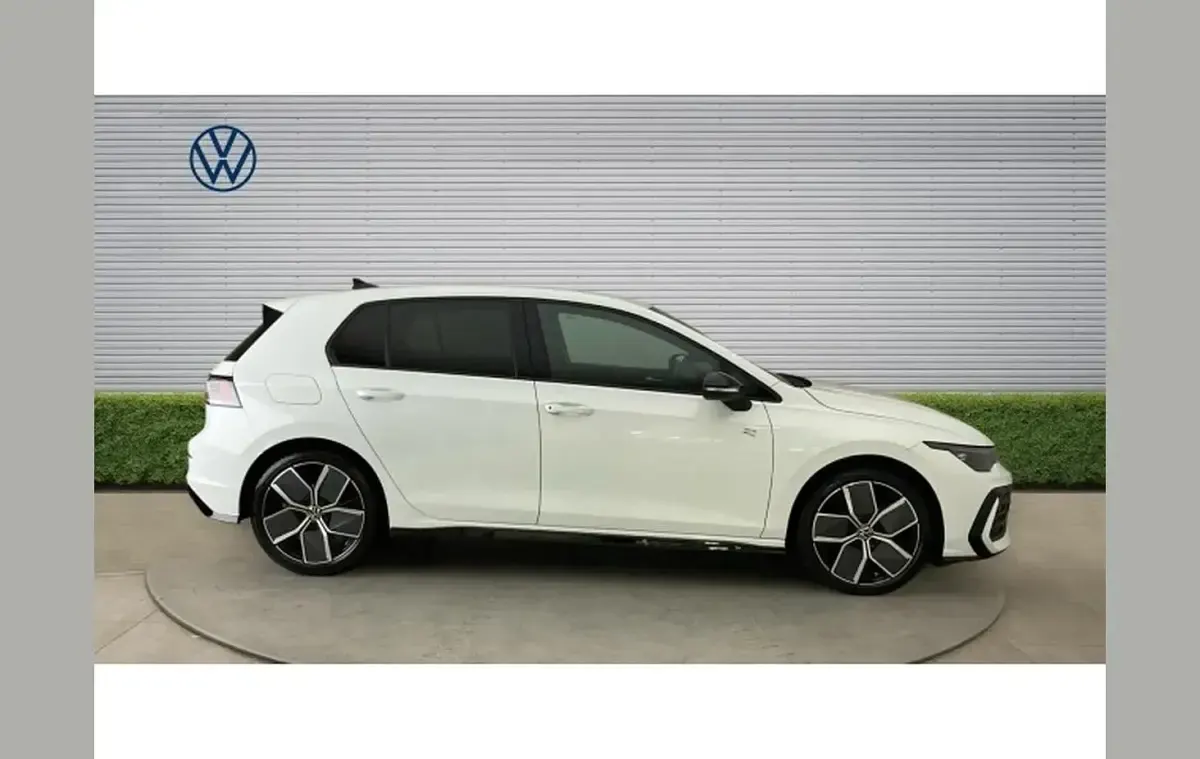 Used VW Golf VIII Black Edition 150 HP (110 kW) 2025 White Hatchback