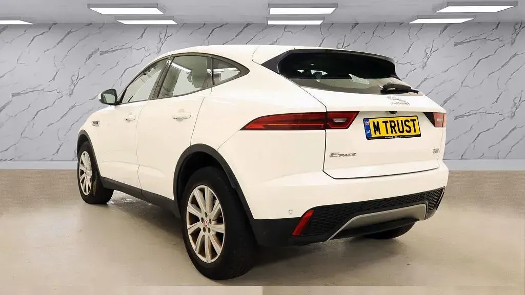Used Jaguar E-Pace S 150 HP (110 kW) 2019 White SUV