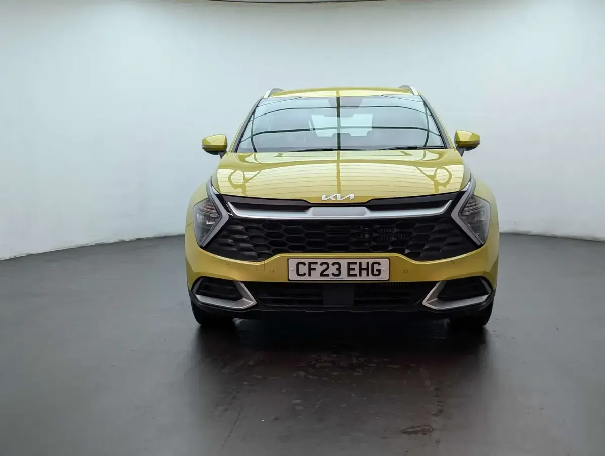Used Kia Sportage 2023 Yellow SUV