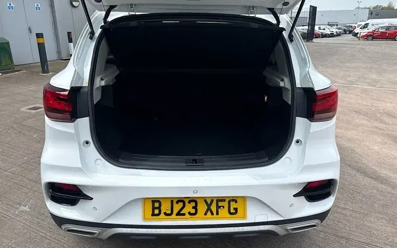 Used MG ZS Exclusive 111 HP (81 kW) 2023 White SUV