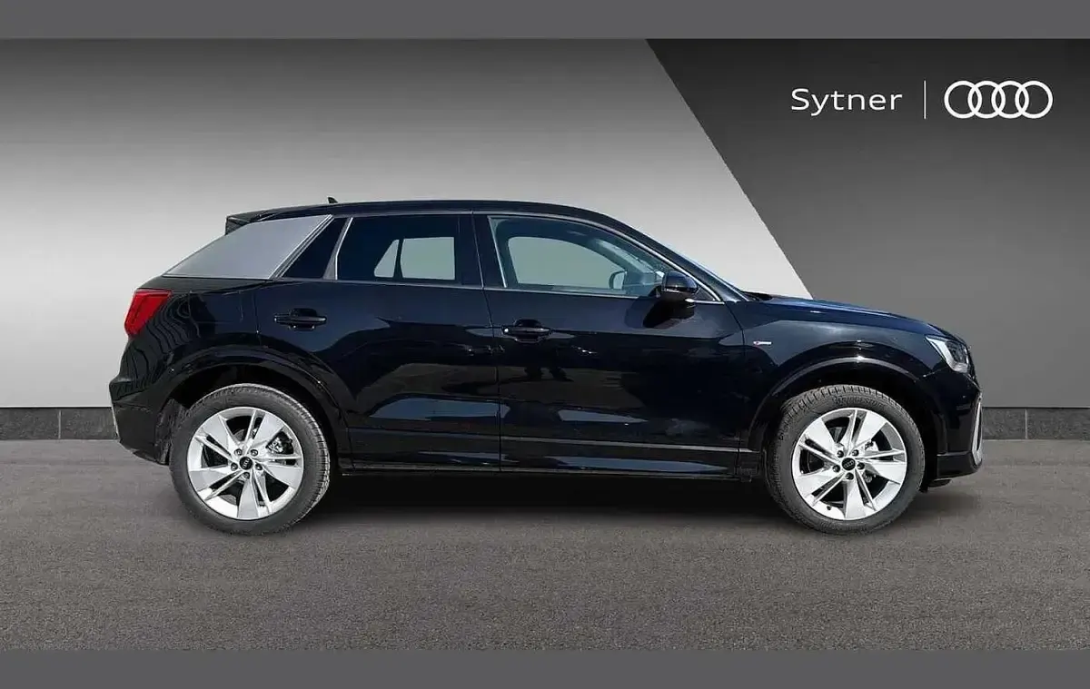 Used Audi Q2 S-Line 147 HP (108 kW) 2026 Black SUV