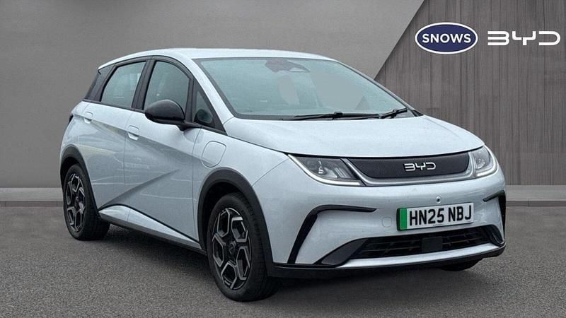 Used BYD Dolphin Boost 129 kW (176 HP) 2025 White Hatchback