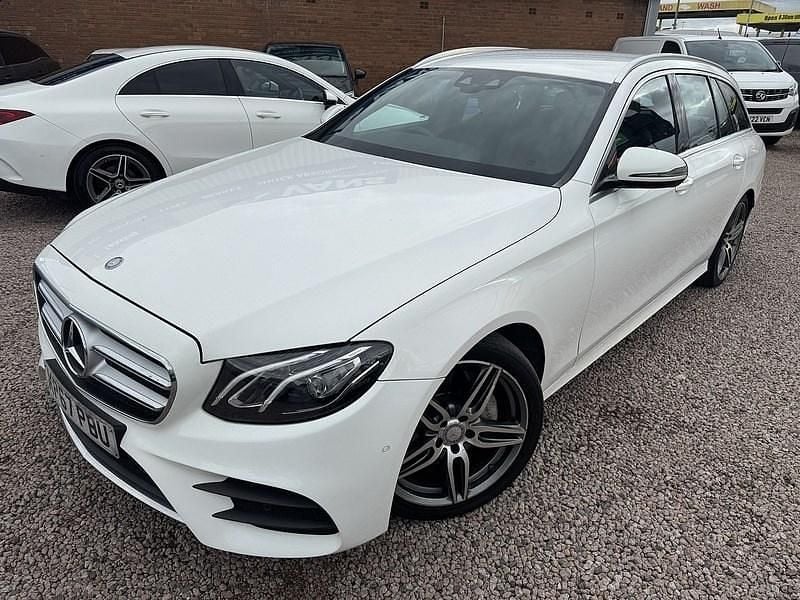 Used Mercedes E220 AMG line 2017 White Estate