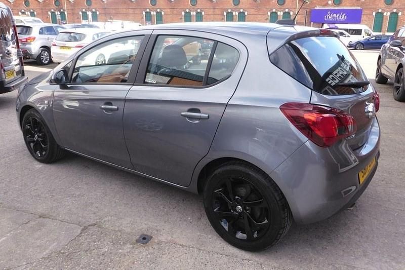 Used Vauxhall Corsa SRi 75 HP (55 kW) 2017 Grey Hatchback